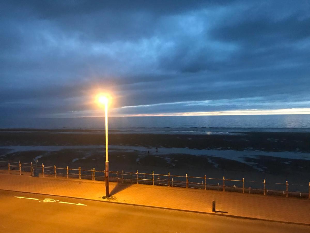 The Jewel Of The Sea Bed and Breakfast Blackpool Buitenkant foto