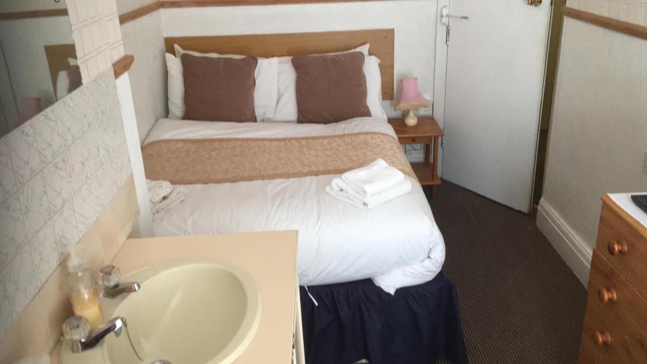 The Jewel Of The Sea Bed and Breakfast Blackpool Buitenkant foto